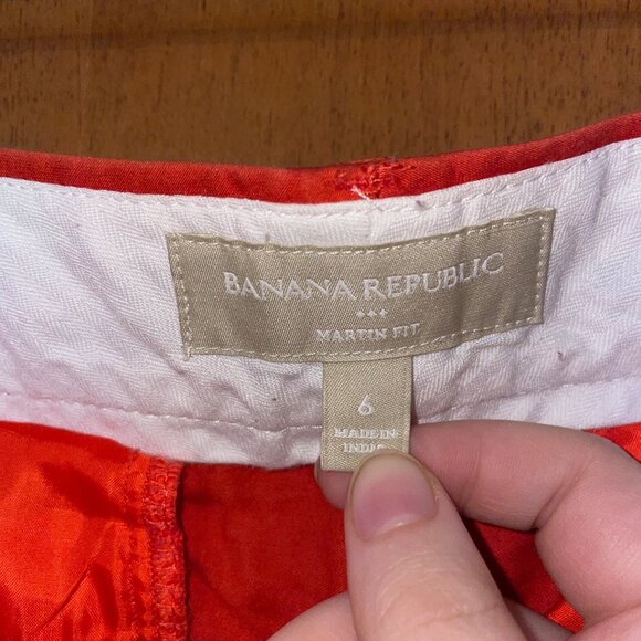 Banana Republic Womens Martin Fit OrangeShorts Size 6 - Picture 3 of 5